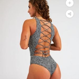 Buffbunny Sharkbite One Piece